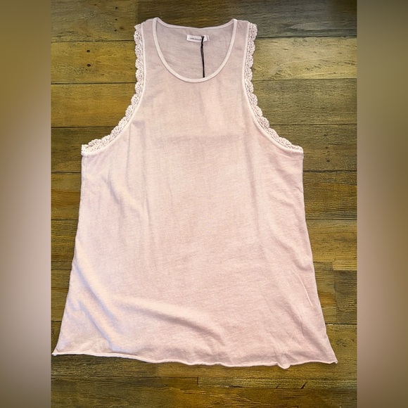 Unsubscribed Tops - UNSUBSCRIBED Blush Crochet Lace-Trimmed Tank Top Basic Feminine Balletcore